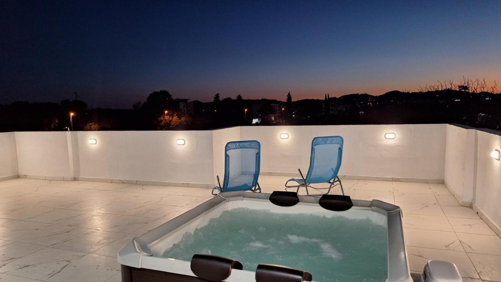 Montebello Inn Apartments Улцин Екстериор снимка