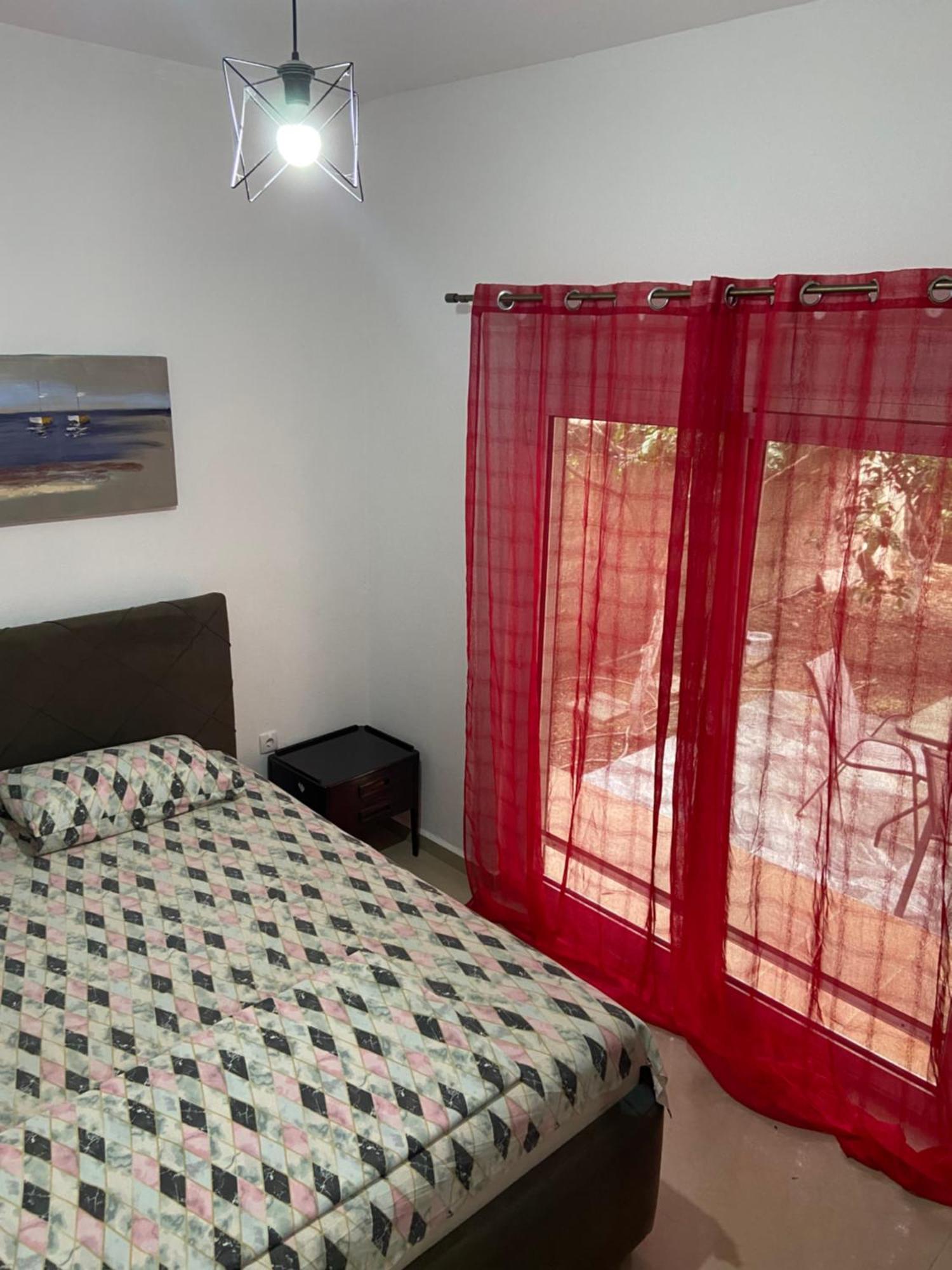 Montebello Inn Apartments Улцин Екстериор снимка