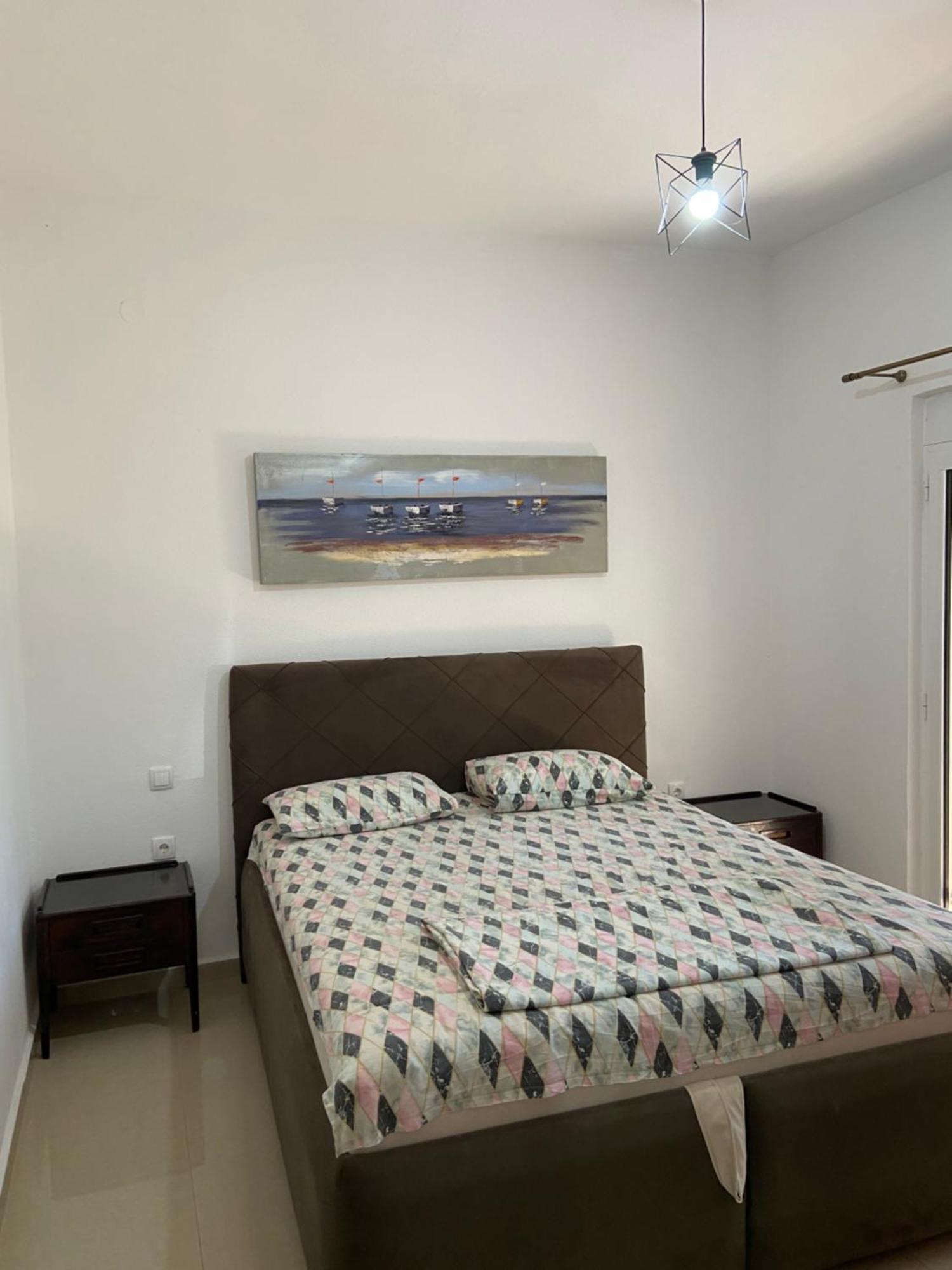 Montebello Inn Apartments Улцин Екстериор снимка