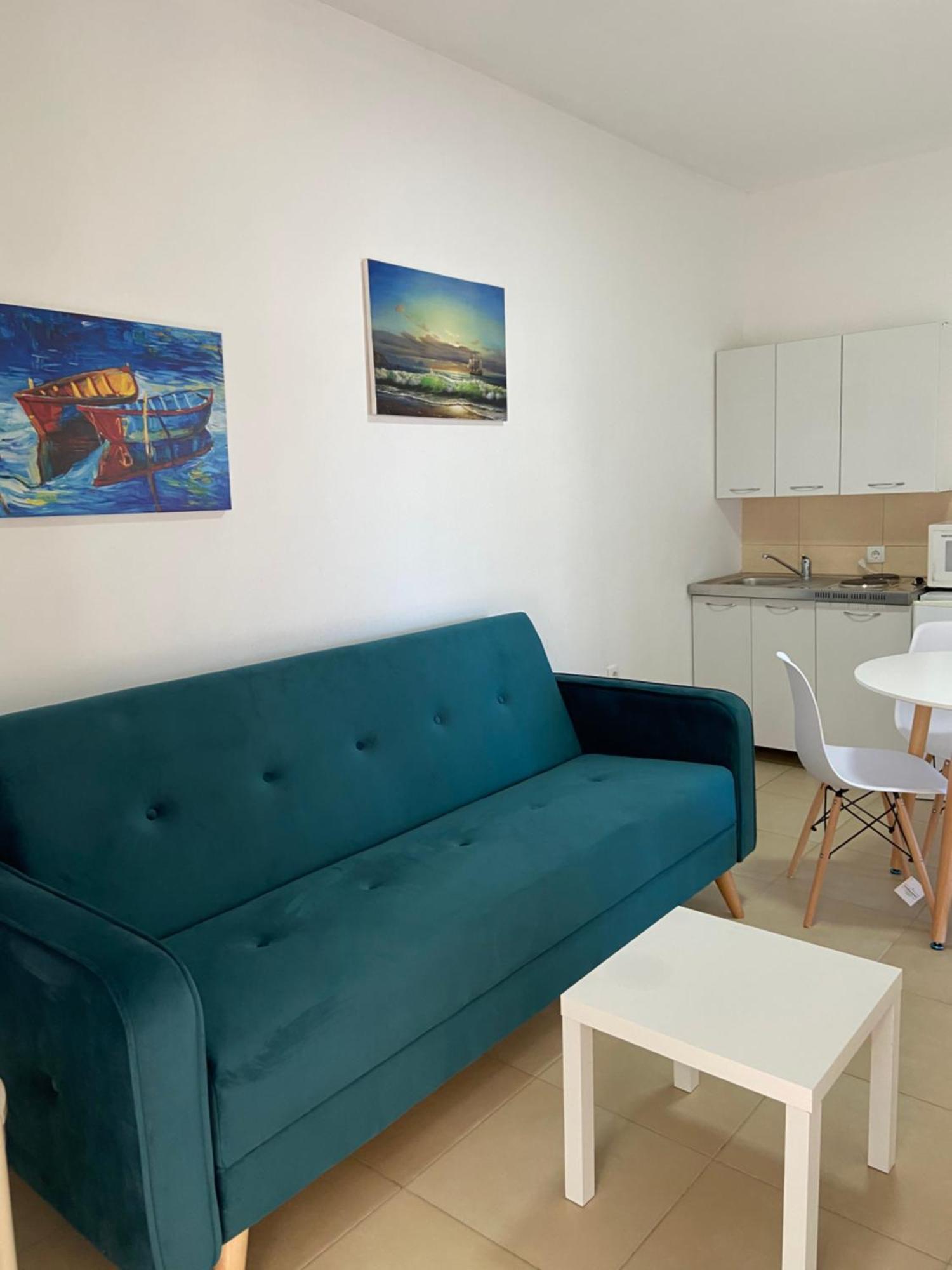 Montebello Inn Apartments Улцин Екстериор снимка