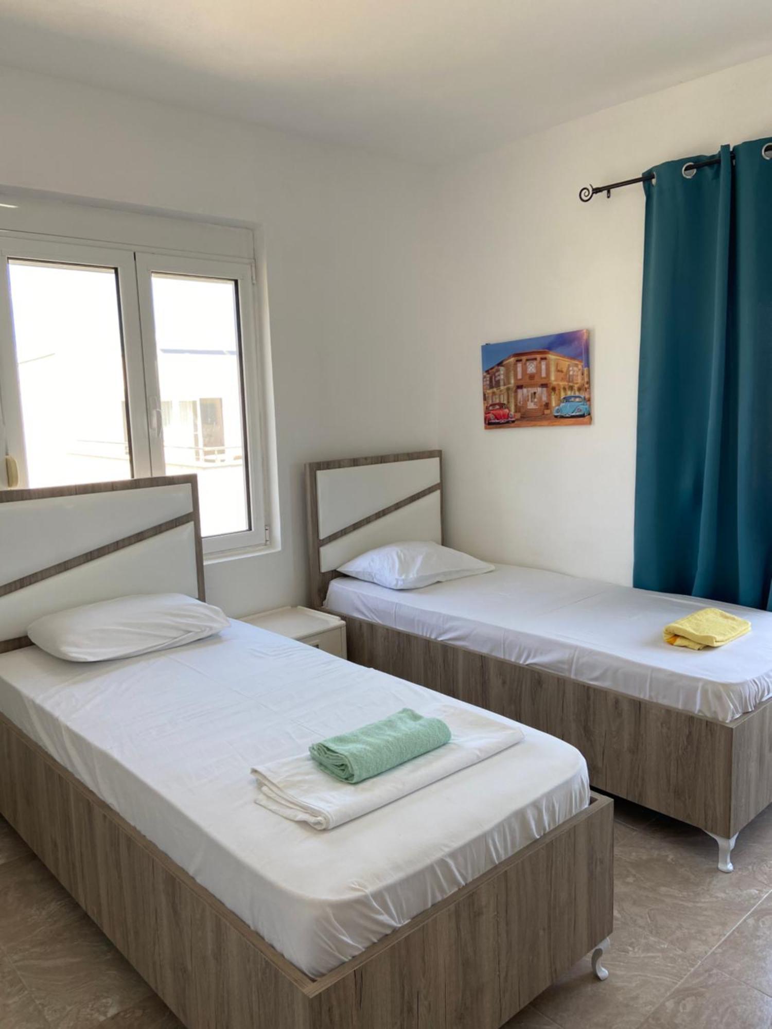 Montebello Inn Apartments Улцин Екстериор снимка