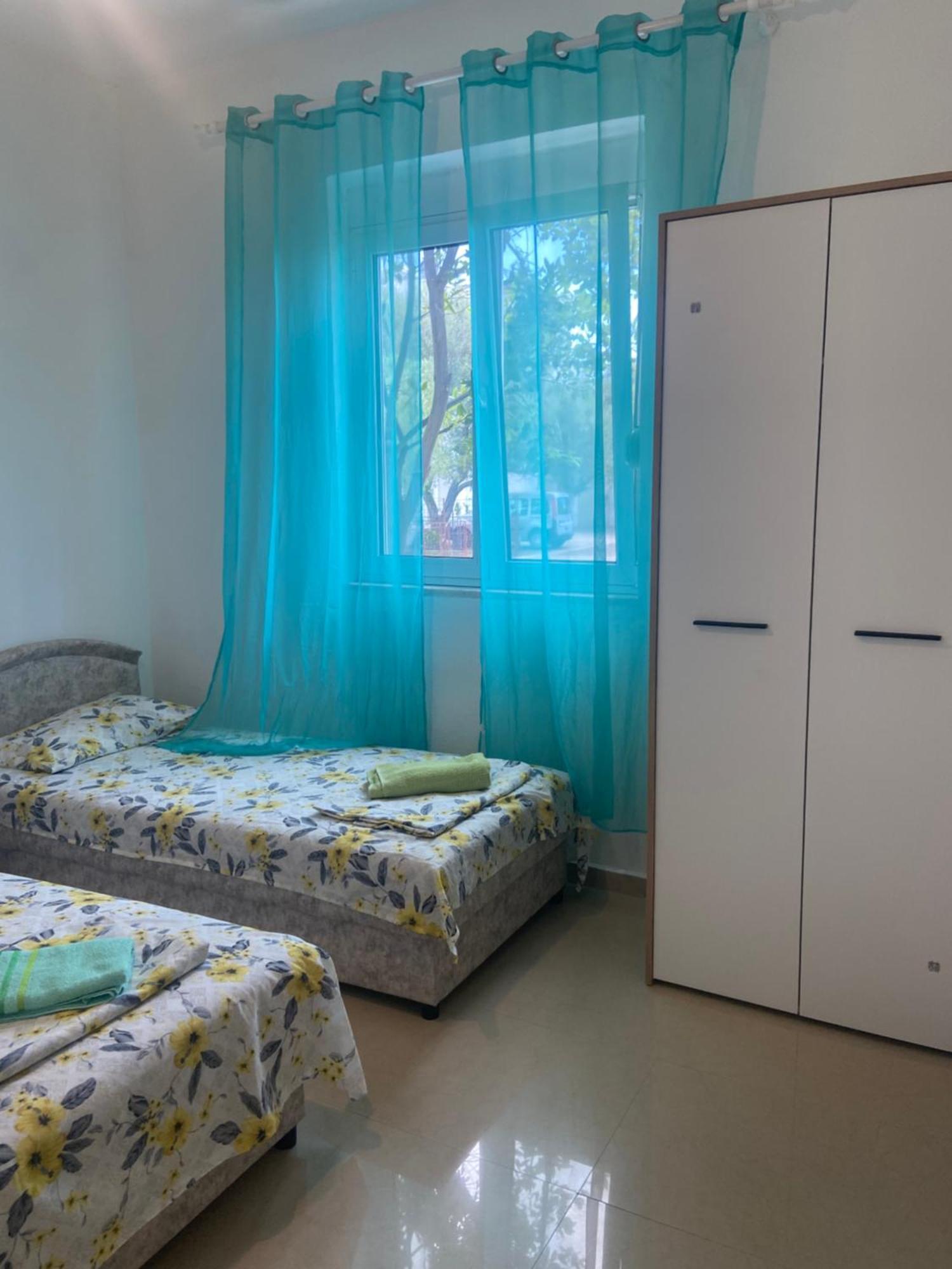 Montebello Inn Apartments Улцин Екстериор снимка