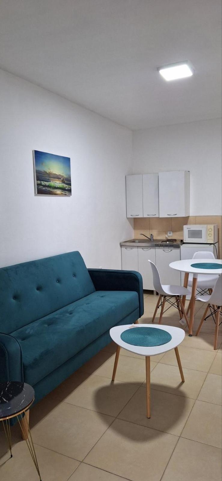 Montebello Inn Apartments Улцин Екстериор снимка